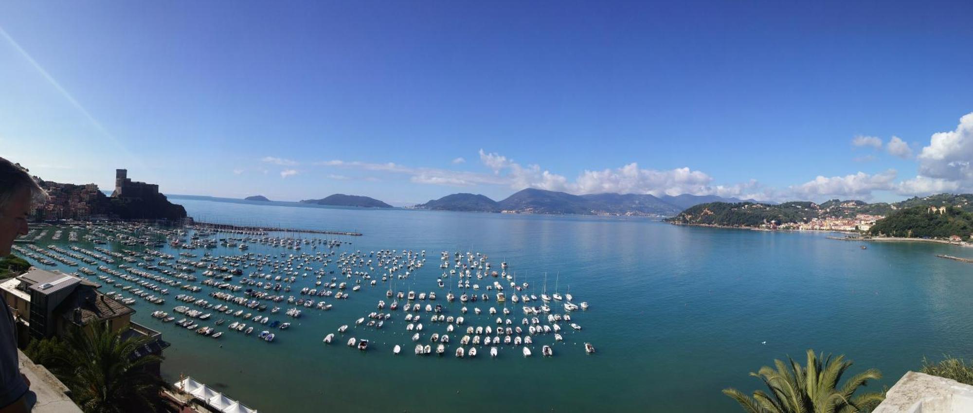 Affittacamere "In Piazzetta Da Vasco" Lerici Exterior foto